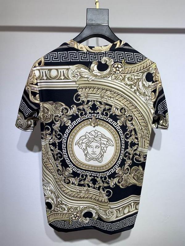 Versace Men's T-shirts 227